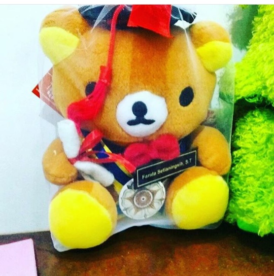  Rilakkuma Boneka Wisuda UGM Kado Wisudaku