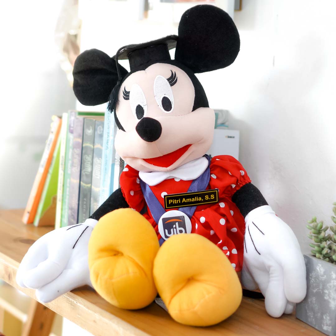 Boneka Minnie Mouse Large