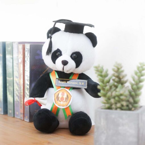 Kado Wisuda Boneka Panda Small SIT