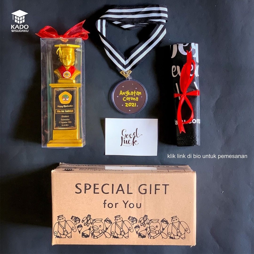 Gift Box Patung Gold Medali Isi