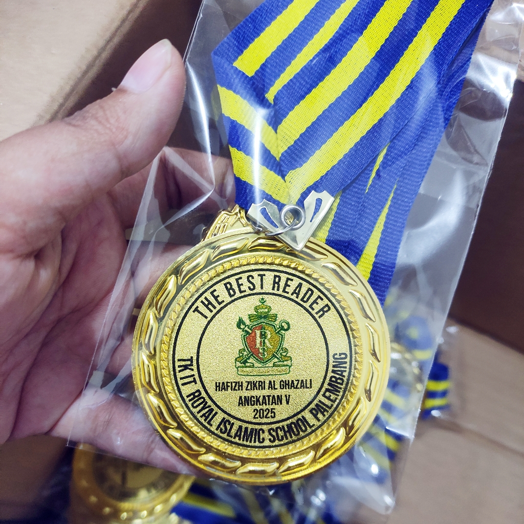 Produk Medali Logam TK IT ROYAL ISLAMIC SCHOOL Palembang